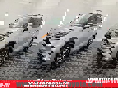 Used 2022 Toyota Highlander XLE