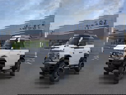 New 2024 Ford Bronco Badlands w/ Sasquatch Package