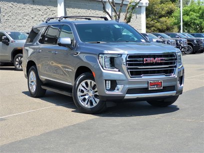 Used 2022 GMC Yukon SLT w/ SLT Luxury Package
