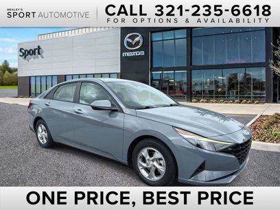 Used 2021 Hyundai Elantra SE w/ Cargo Package
