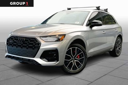 New 2025 Audi SQ5 Premium Plus