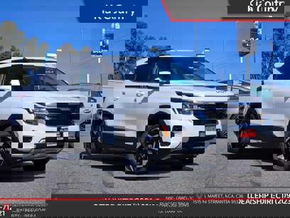 New 2025 Kia Seltos EX