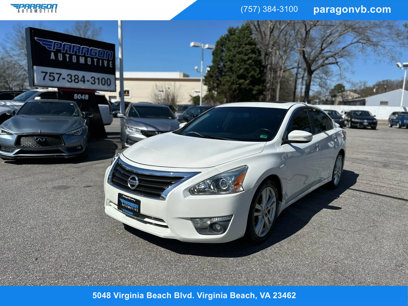 Used 2013 Nissan Altima 3.5 SL w/ Technology Pkg