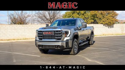 New 2025 GMC Sierra 2500 SLE