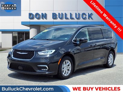 Used 2023 Chrysler Pacifica Touring-L