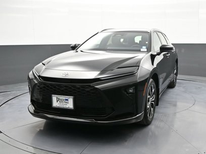 New 2025 Toyota Crown Signia