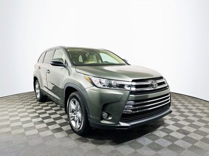 Used 2017 Toyota Highlander Limited