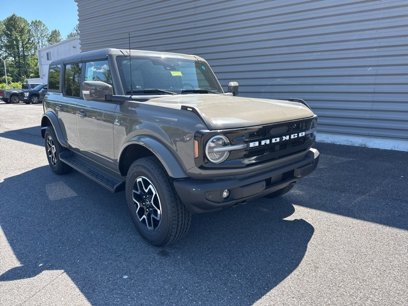 New 2025 Ford Bronco Outer Banks