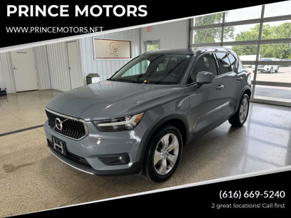 Used 2021 Volvo XC40 T5 Momentum