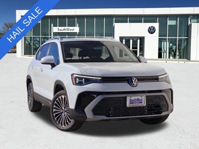 New 2025 Volkswagen Taos SE