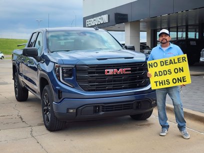 New 2025 GMC Sierra 1500 Elevation
