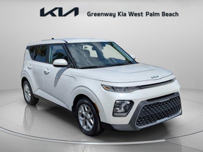 Used 2022 Kia Soul LX w/ Technology Package