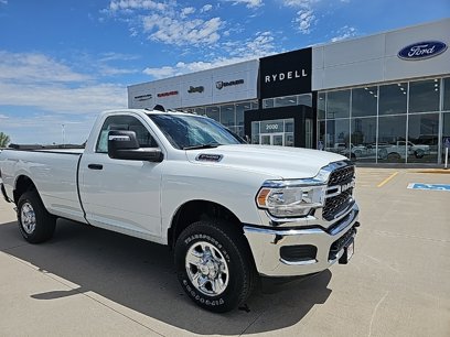 New 2024 RAM 2500 Tradesman w/ Chrome Appearance Group