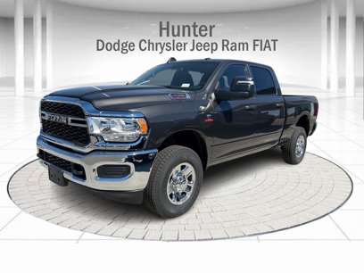 New 2024 RAM 2500 Tradesman w/ Chrome Appearance Group