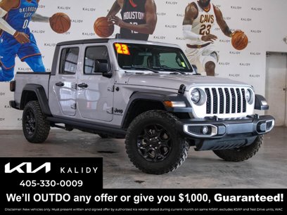 Used 2023 Jeep Gladiator Sport w/ Off Road Group