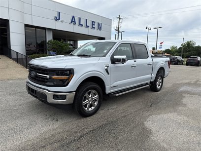 New 2025 Ford F150 XLT w/ Equipment Group 302A MID