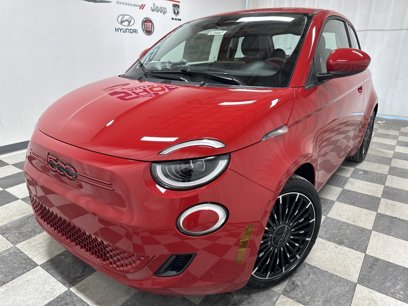 New 2024 FIAT 500 e (RED)