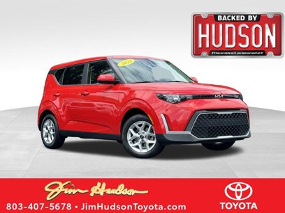 Used 2023 Kia Soul LX w/ LX Technology Package