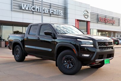 New 2025 Nissan Frontier PRO-4X w/ Pro Premium Package