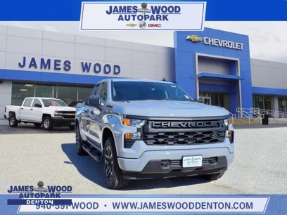 New 2025 Chevrolet Silverado 1500 Custom w/ Turbomax Blackout Package