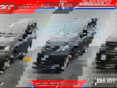 Used 2022 Chrysler Voyager LX