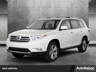 Used 2011 Toyota Highlander SE