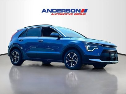 New 2025 Kia Niro EX