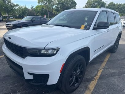 Used 2024 Jeep Grand Cherokee L Laredo