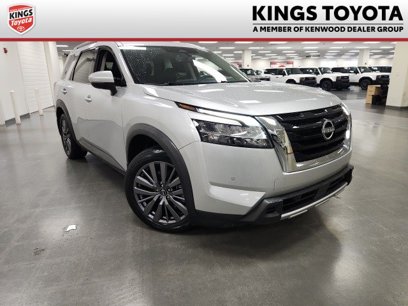 Used 2023 Nissan Pathfinder SL w/ SL Premium Package