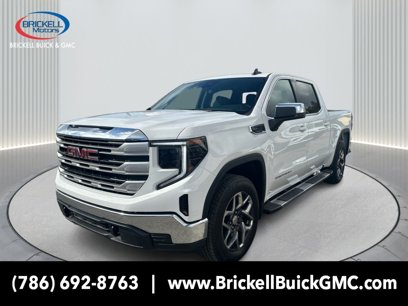 New 2024 GMC Sierra 1500 SLE w/ Max Trailering Package