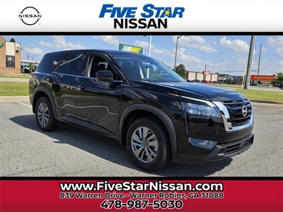New 2025 Nissan Pathfinder S