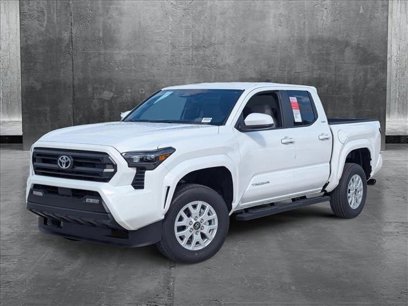 New 2025 Toyota Tacoma SR5