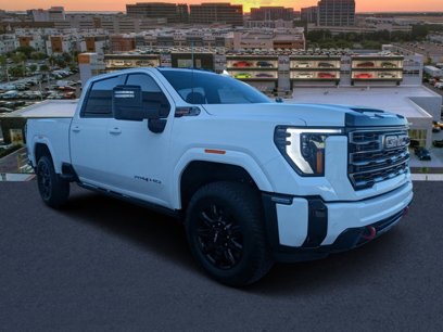 Used 2025 GMC Sierra 2500 AT4 w/ AT4 Premium Plus Package