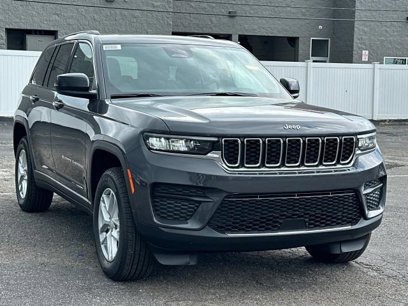 New 2025 Jeep Grand Cherokee Laredo