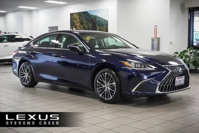 Used 2024 Lexus ES 300h w/ Premium Package
