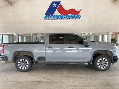 Used 2024 Chevrolet Silverado 2500 Custom w/ Custom Value Package
