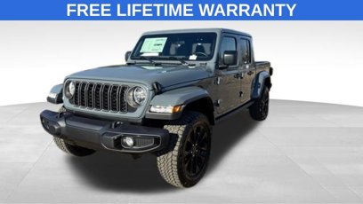 New 2025 Jeep Gladiator Sport
