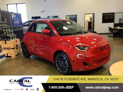New 2024 FIAT 500 e (RED)