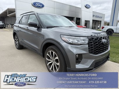 Used 2025 Ford Explorer ST-Line
