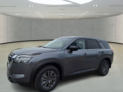 New 2025 Nissan Pathfinder S w/ Cargo Package