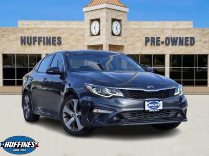 Used 2019 Kia Optima S w/ S Panoramic Sunroof Package
