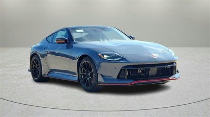 New 2024 Nissan Z NISMO w/ Floor Mat Package
