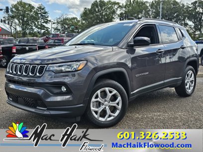 Used 2024 Jeep Compass Latitude w/ Convenience Group