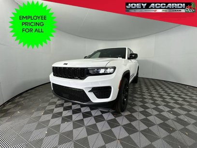 New 2025 Jeep Grand Cherokee Altitude