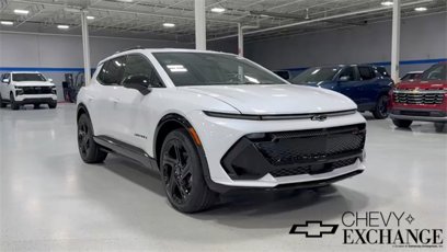 New 2025 Chevrolet Equinox EV RS w/ Convenience Package II