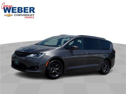 Used 2020 Chrysler Pacifica Touring-L w/ S Appearance Package