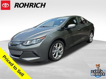 Used 2017 Chevrolet Volt Premier w/ Driver Confidence II Package