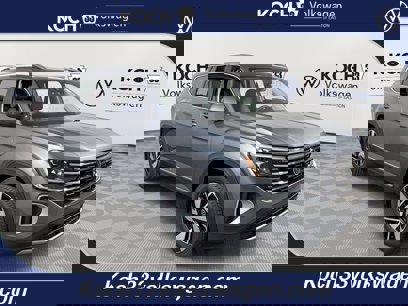 New 2025 Volkswagen Atlas SEL