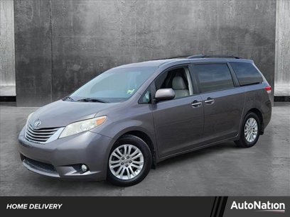 Used 2014 Toyota Sienna XLE
