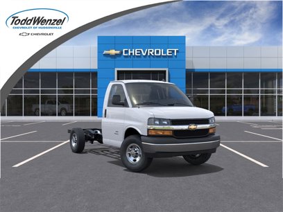 New 2025 Chevrolet Express 3500 w/ Power Convenience Package